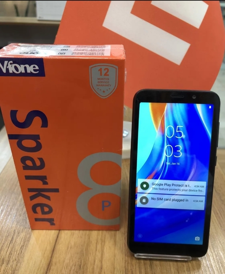 گوشی ویفون Sparker 8P | حافظه 32 رم 2 گیگابایت ا Vfone Sparker 8P 32/2 GB