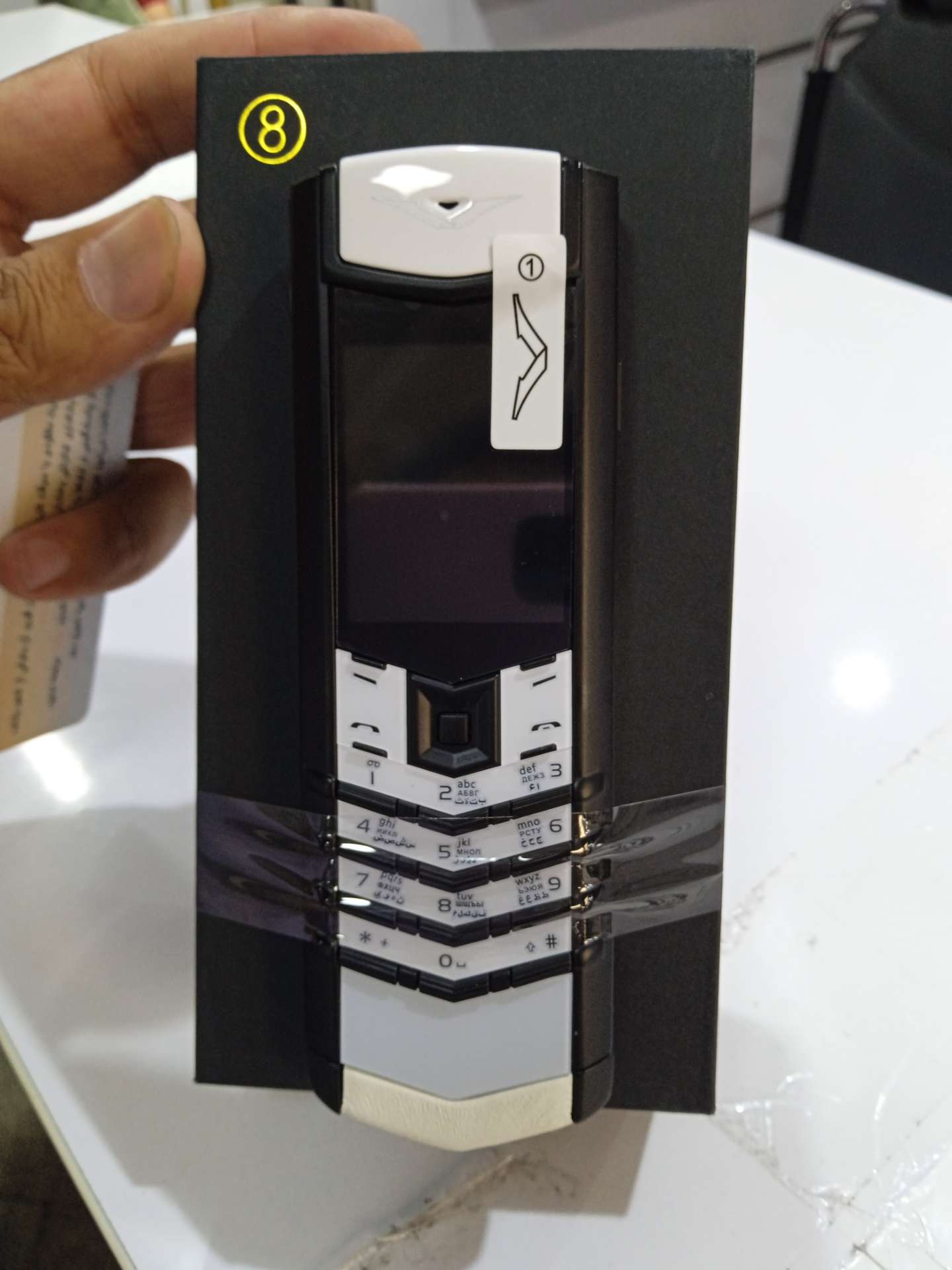 گوشی طرح ورتو سیگنچر وی مدل k8 | حافظه 32  رام 32 مگابایت ا Vertu Signature V( high copy) / k8 | 32 MB